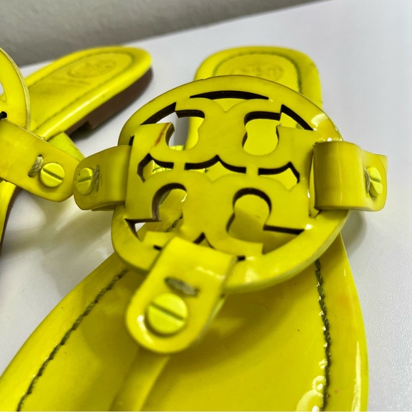 Tory Burch Neon Yellow Miller Patent Leather Sandals Size 6.5 - Picture 5 of 8